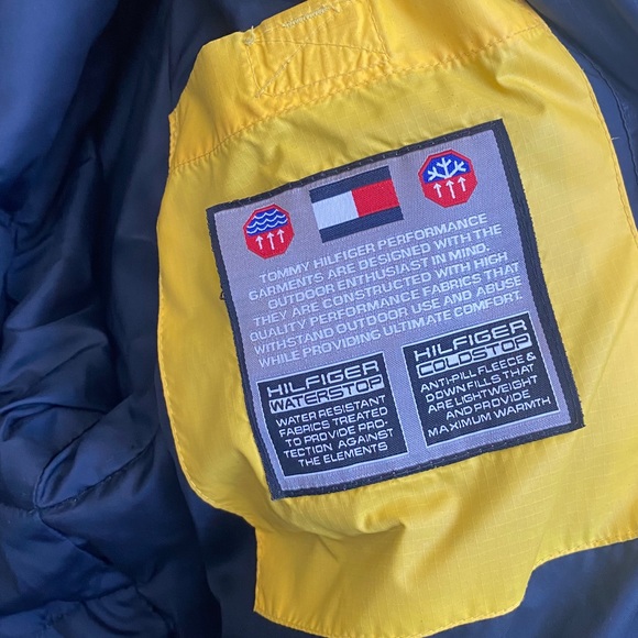 Vintage Tommy Hilfiger Puffer Jacket - Picture 3 of 6